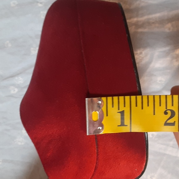 FOREVER21 BURGUNDY SUEDE PLATFORMS, SIZE 9 - Picture 5 of 11